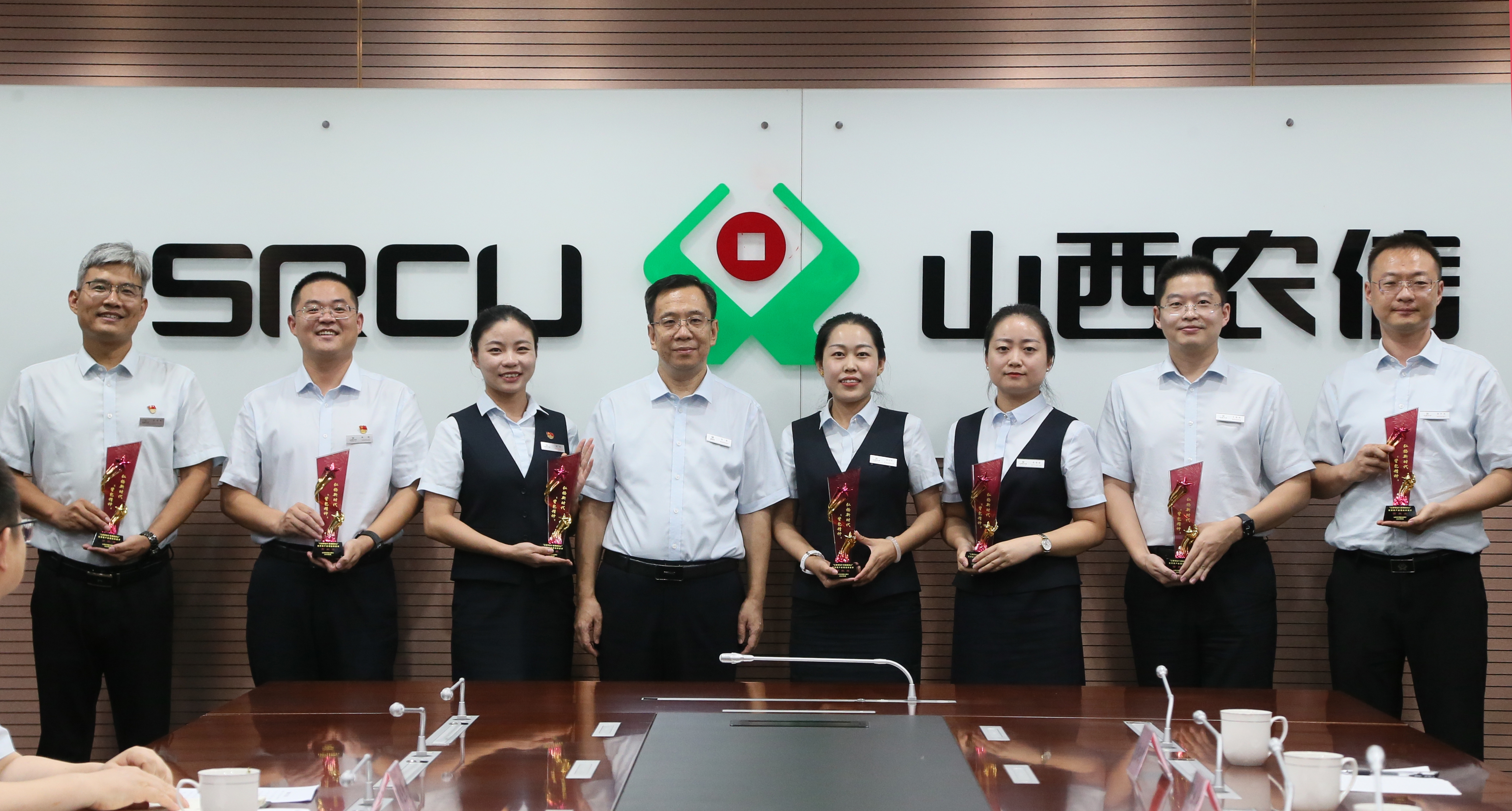任凯：深入学习领会新时代“背包精神”的政治、使命和作风要求，把准方向、忠诚履职，以优质服务践行为民初心